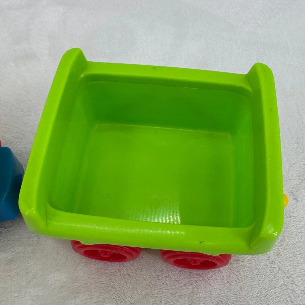 Vintage 90s Tyco Sesame Street Elmo's Express Train Kids Locomotive Cargo Wagons